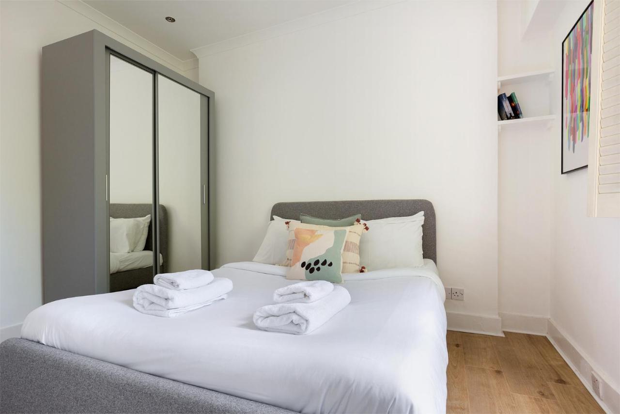 Beautiful 2 Bedrooms Apartment In Knightsbridge London Exterior foto
